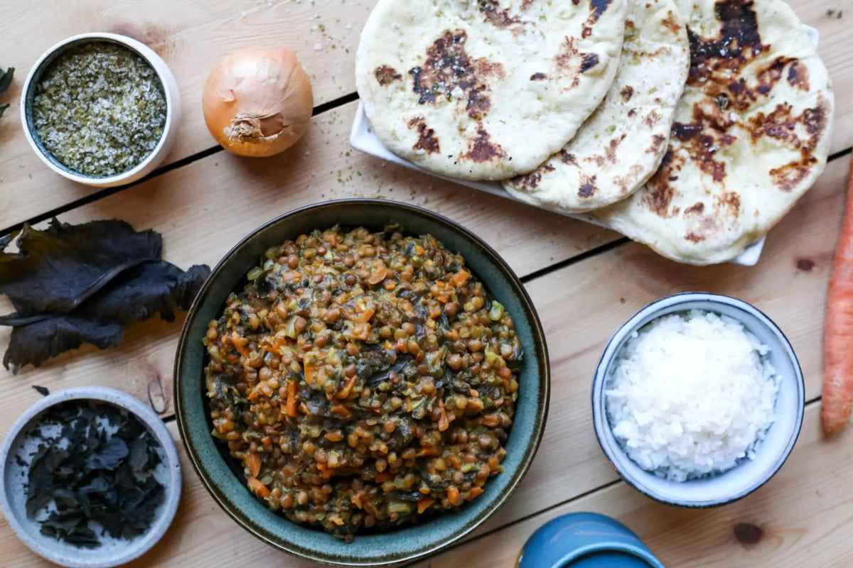 Dal (Linsencurry) mit Wakame und Kombu
