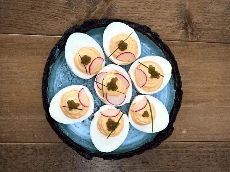 Devilled eggs with Algae Pearls